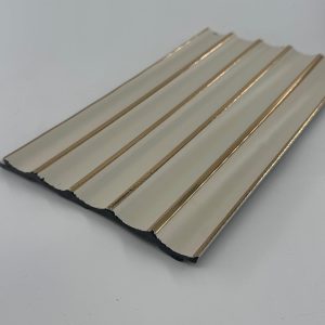 VEGA 15 CM LAMBRİ DUVAR PANELİ (KREM-GOLD)